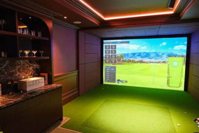 golf simulator installation in dubai