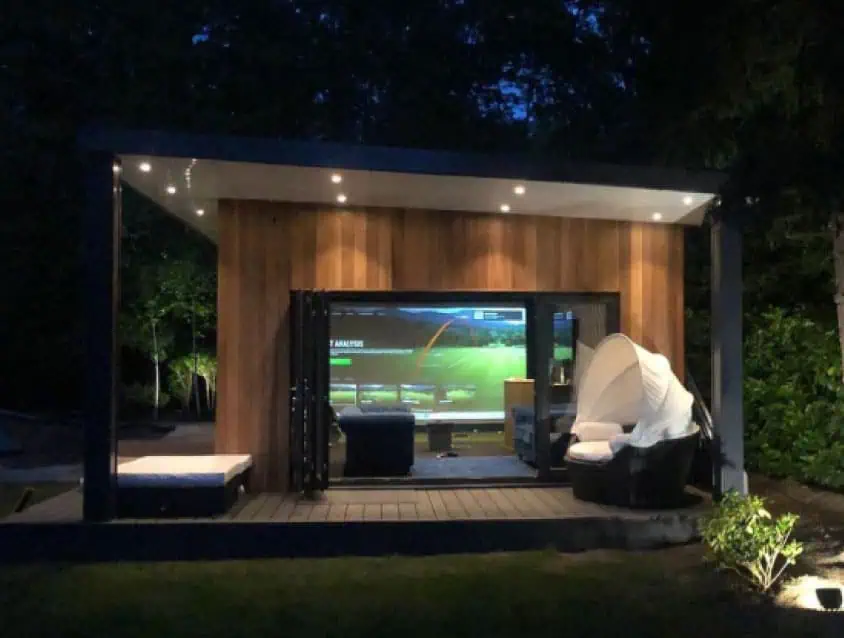 Why Choose Office & Outdoor Golf Simulators in Dubai